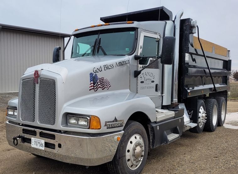 2007 Kenworth T600 dump truck