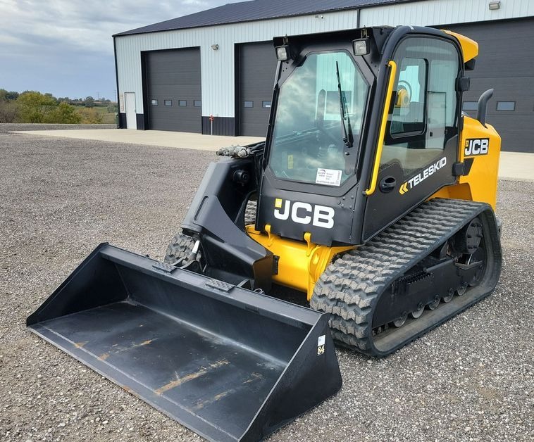 2020 JCB 3TS-8T tracked skid steer loader